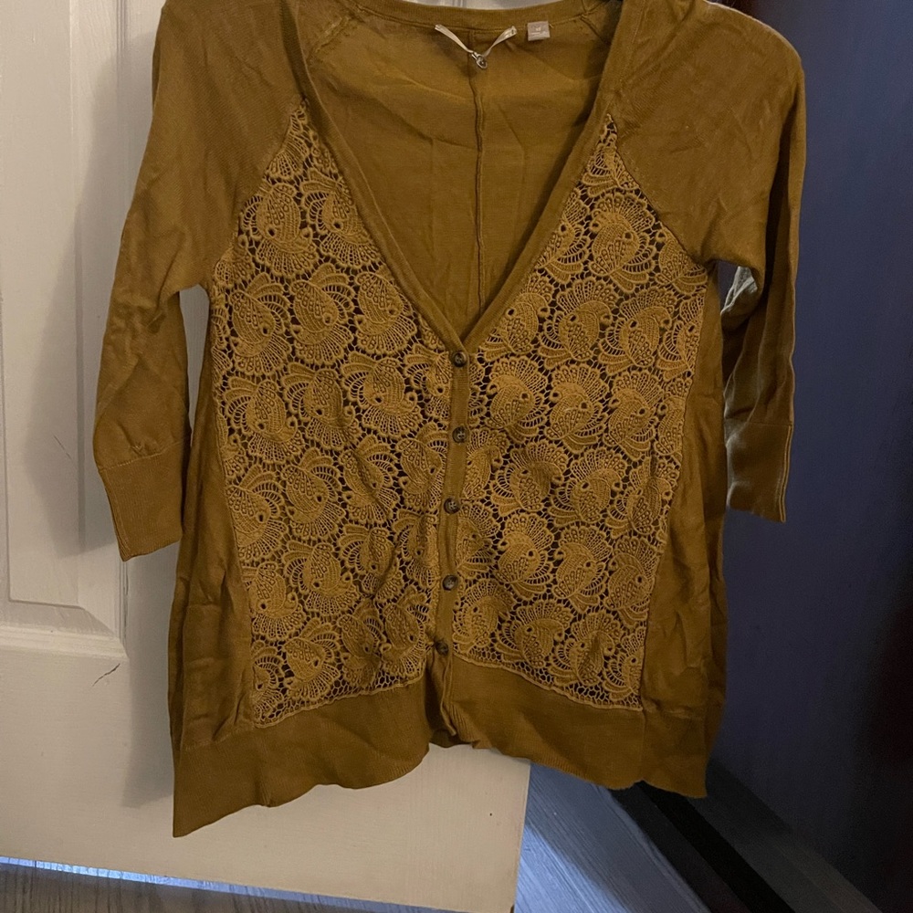 Knitted knotts mustard sweater size x small